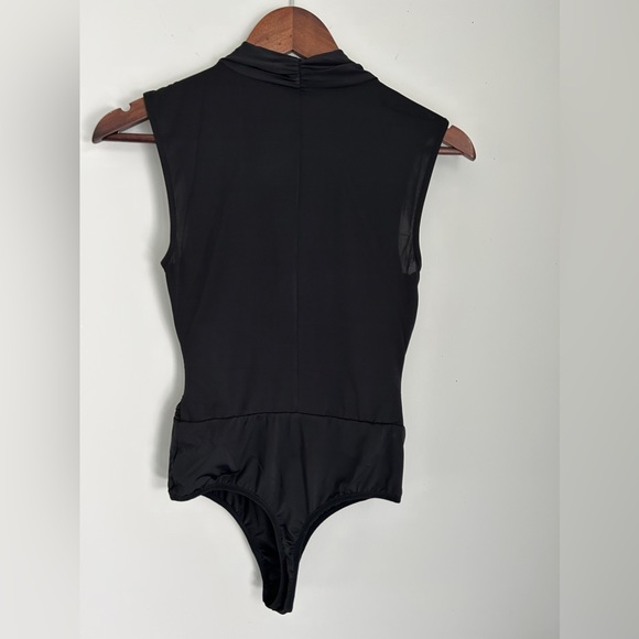 GUESS by Marciano Sleeveless Bodysuit with plunging neckline 🌚🖤 - Picture 8 of 8